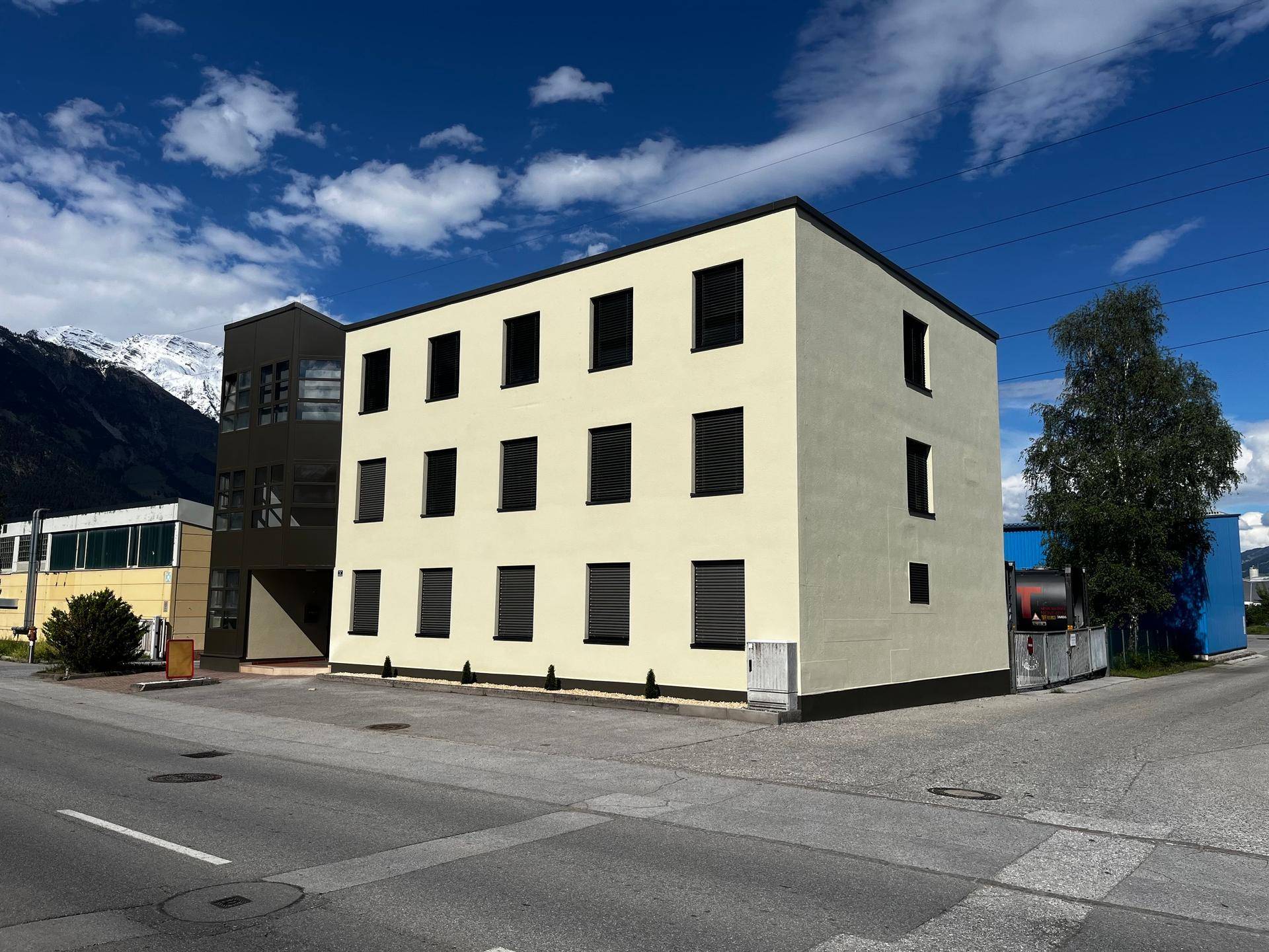mehrere Büroeinheiten zwischen 11 und 40 m² in Thaur ab August 2026 mietbar - Ansicht 3