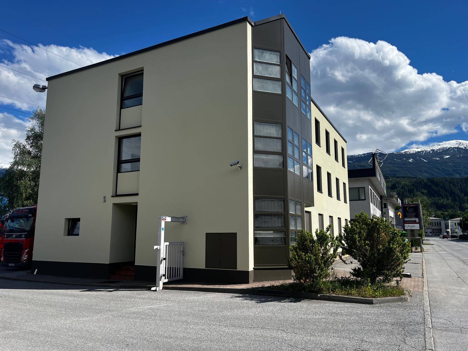 mehrere Büroeinheiten zwischen 11 und 40 m² in Thaur ab August 2026 mietbar - Ansicht 4