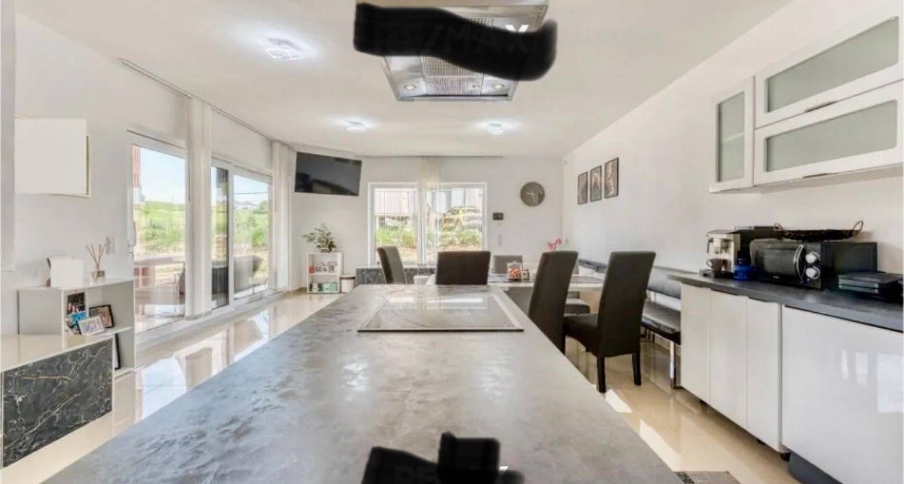 Bungalow im Mischbaugebiet ( Gewerblich + Wohnen ) Privatverkauf - Widok 6