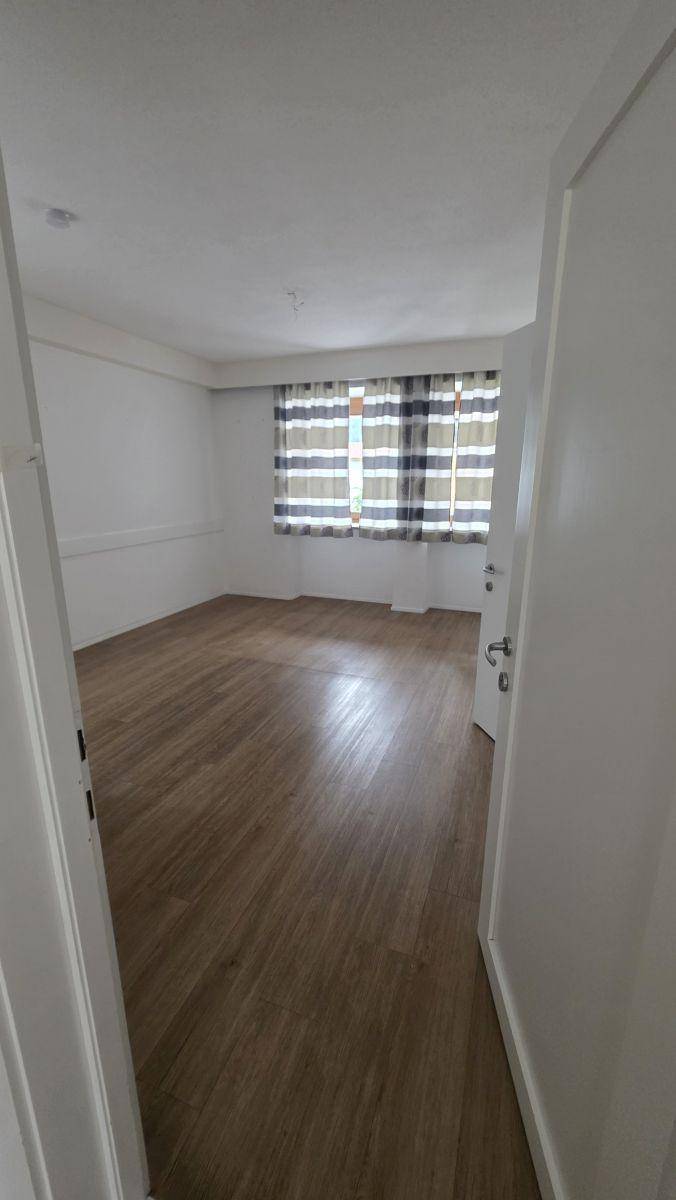 Helle Geschäftsräume (bisherige Praxis) mit 95 m² und 4 Parkplätzen ab sofort zu mieten - Ansicht 5
