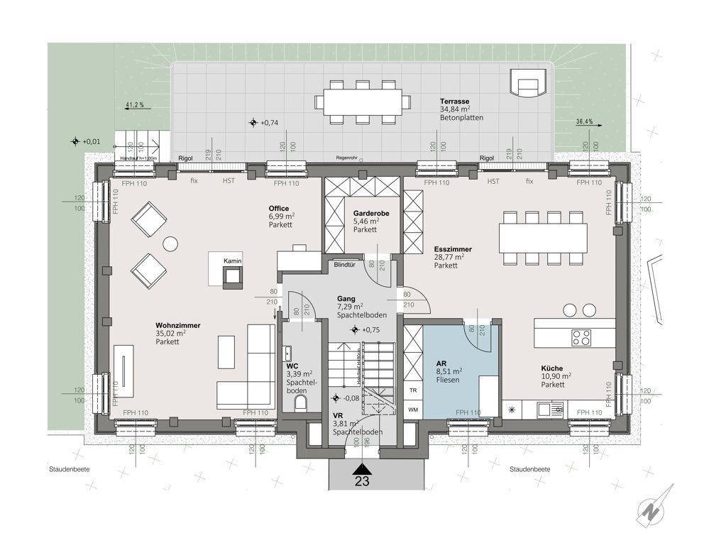 Grundriss des Erdgeschosses mit offenem Wohnbereich, Küche und großer Terrasse.
