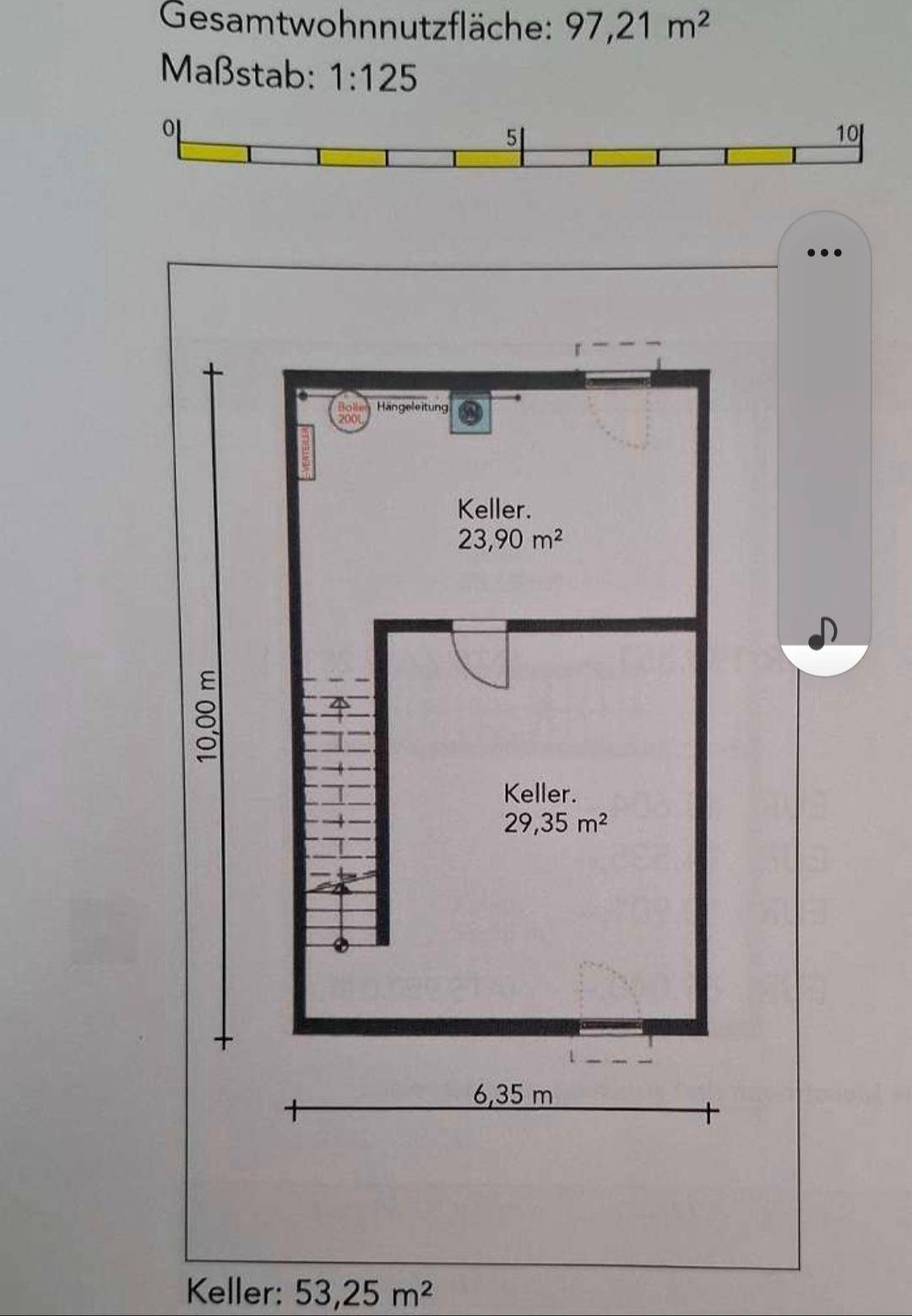 Grundriss des Kellers mit zwei großen Kellerräumen und Treppenzugang zur oberen Etage.