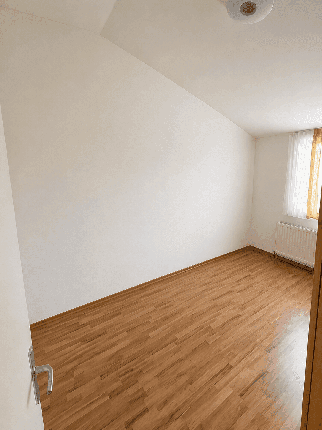Familienfreundliches Reihenhaus mit Keller und Garten nahe Wien - Mehr