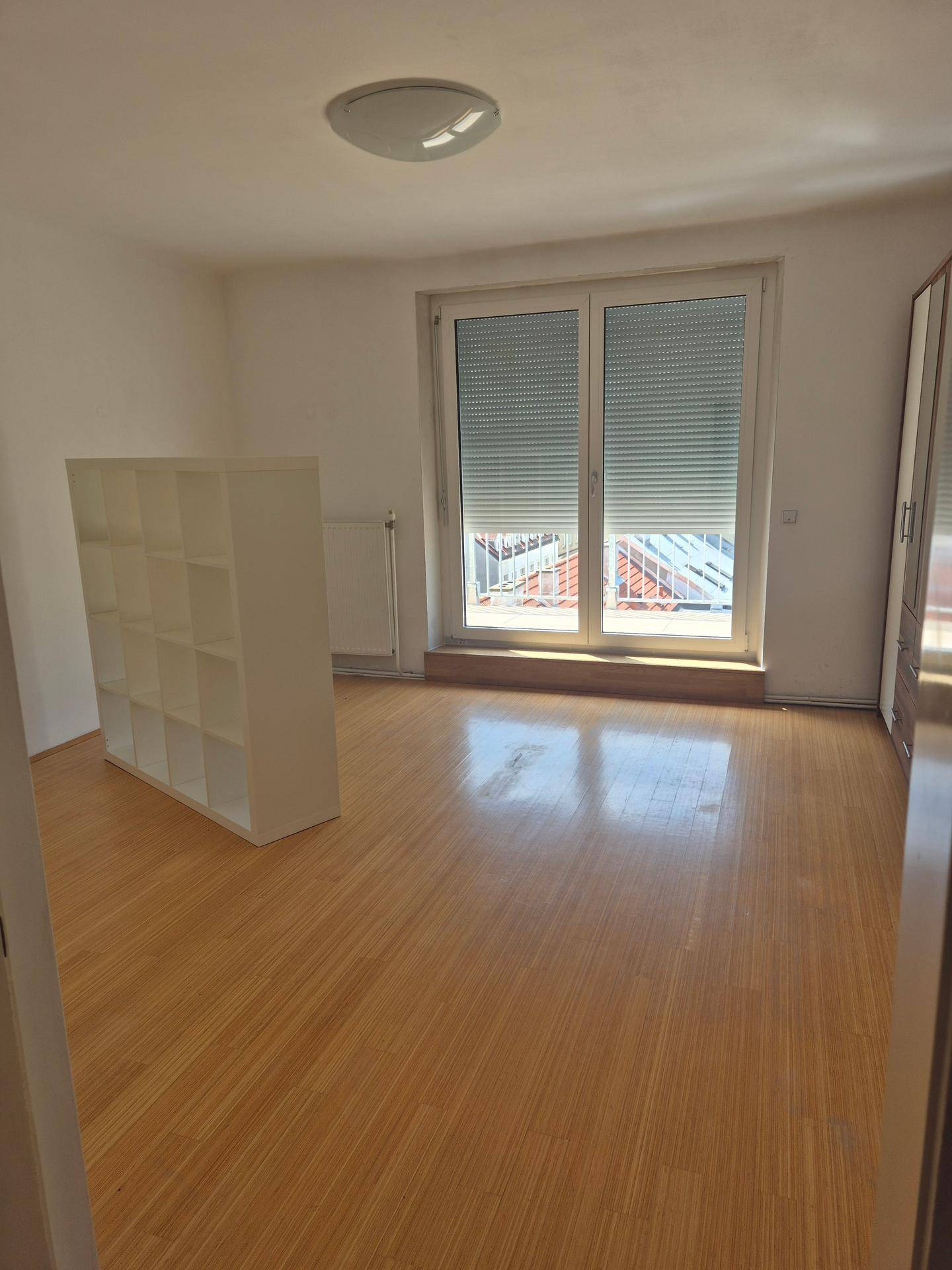 Helle 2-Zimmerwohnung mit Süd-Terrasse - Mehr