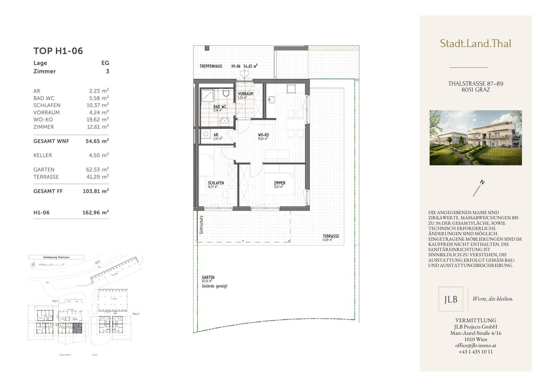 Detaillierter Grundriss einer Wohnung mit drei Zimmern, offenem Wohn-Kochbereich, Bad, Terrasse und Garten.