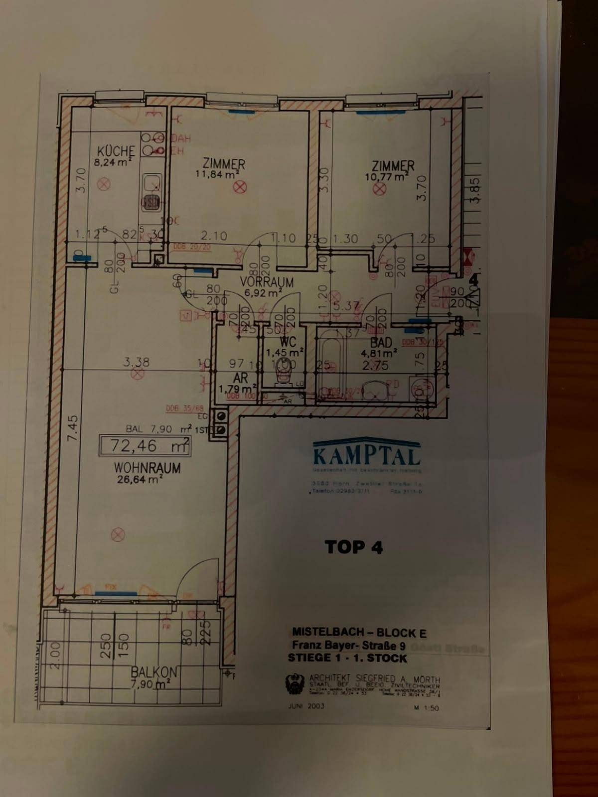 Grundriss der Wohnung Top 4 mit 72,46 m² Wohnraum und Balkon.