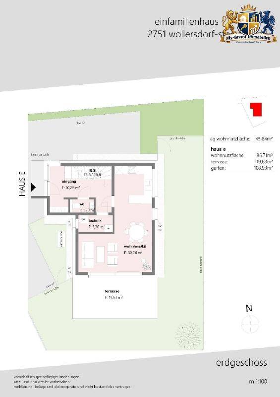 Grundriss des Erdgeschosses eines Einfamilienhauses mit offenem Wohnbereich und Terrasse.
