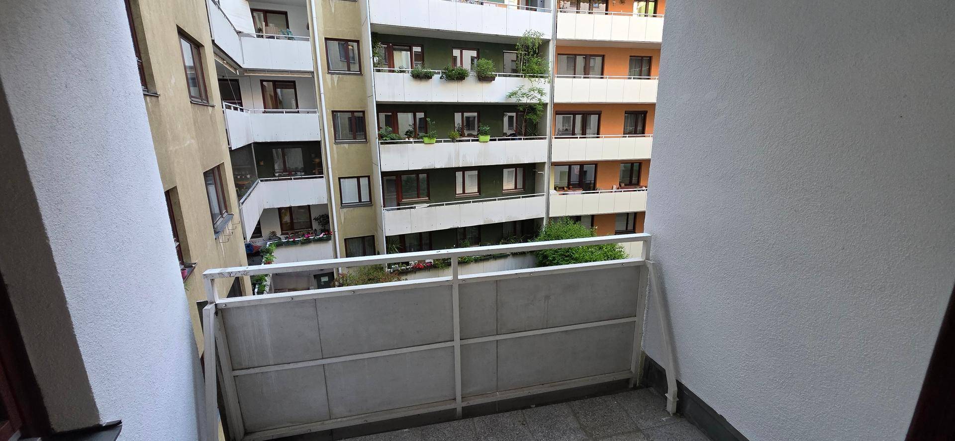Modern, fully renovated 2-room apartment with balcony in 1060 Vienna (Webgasse) - Private Rental (No Commission) - Ansicht 6