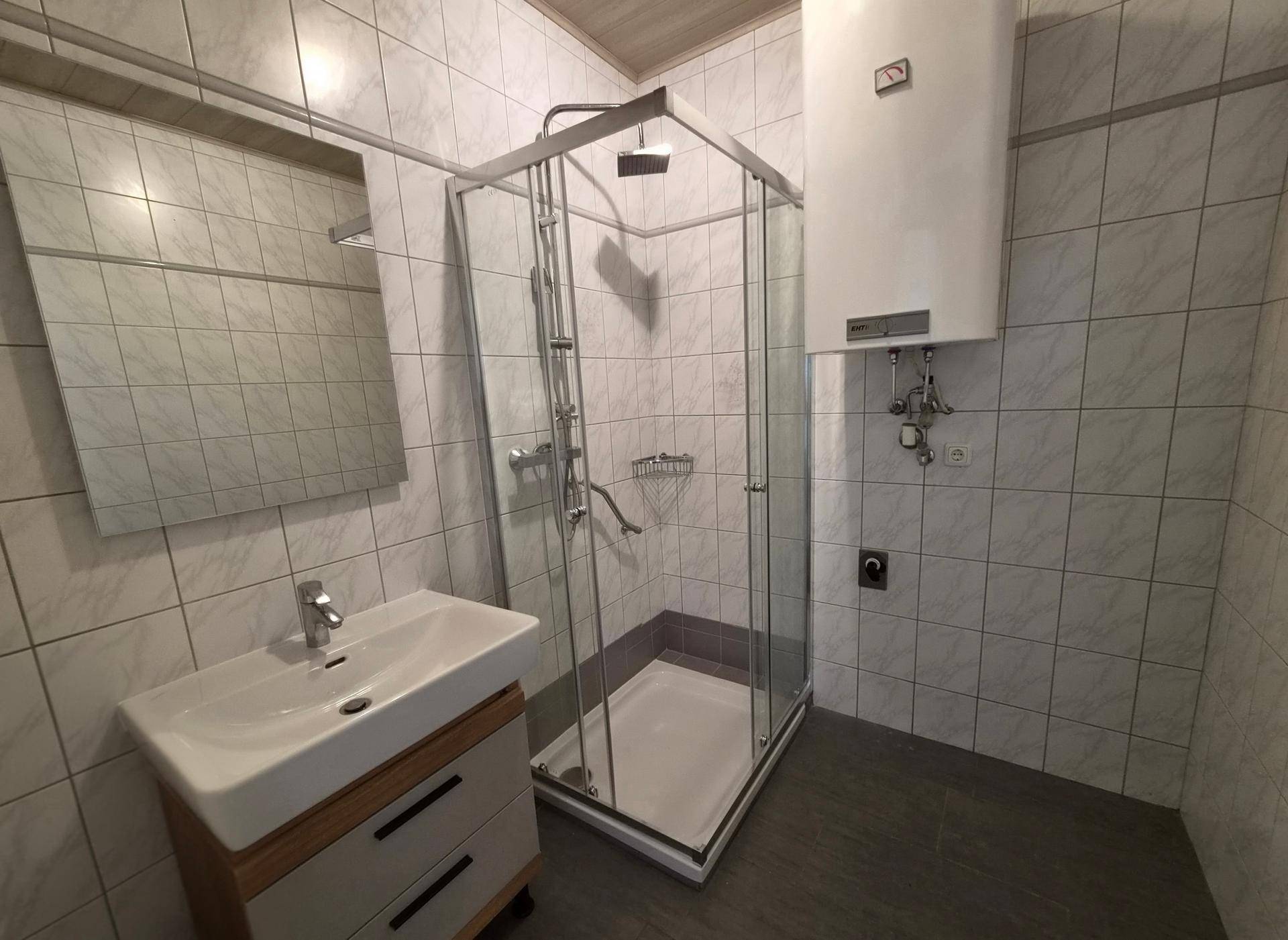 Vermiete 62 m² Wohnung mit Balkon - Ansicht 5