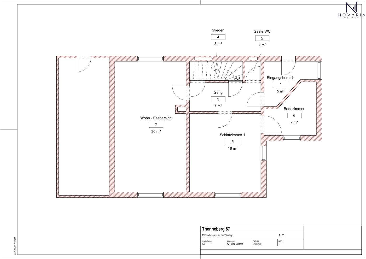 Grundriss des Erdgeschosses mit offenem Wohn-Essbereich, Schlafzimmer, Bad und Gäste-WC.
