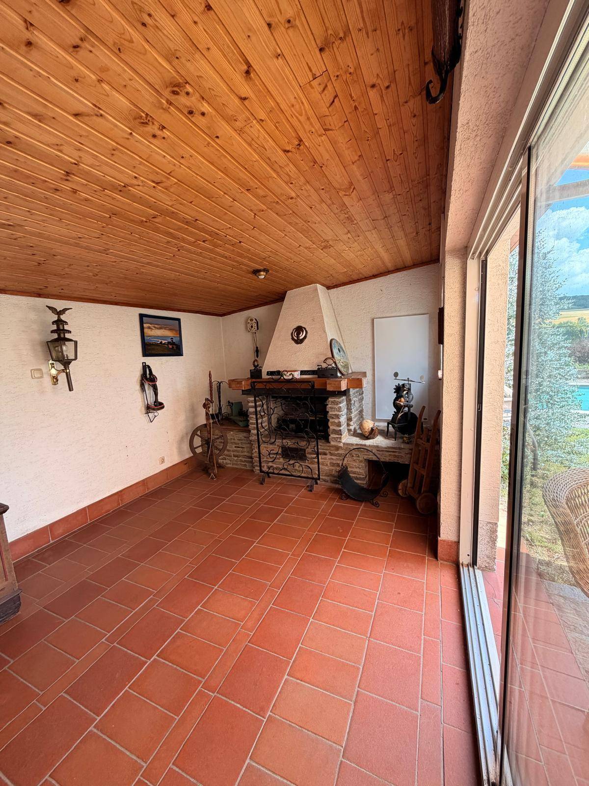 Einfamilienhaus mit Pool und Garage in Edelstal - Ansicht 5