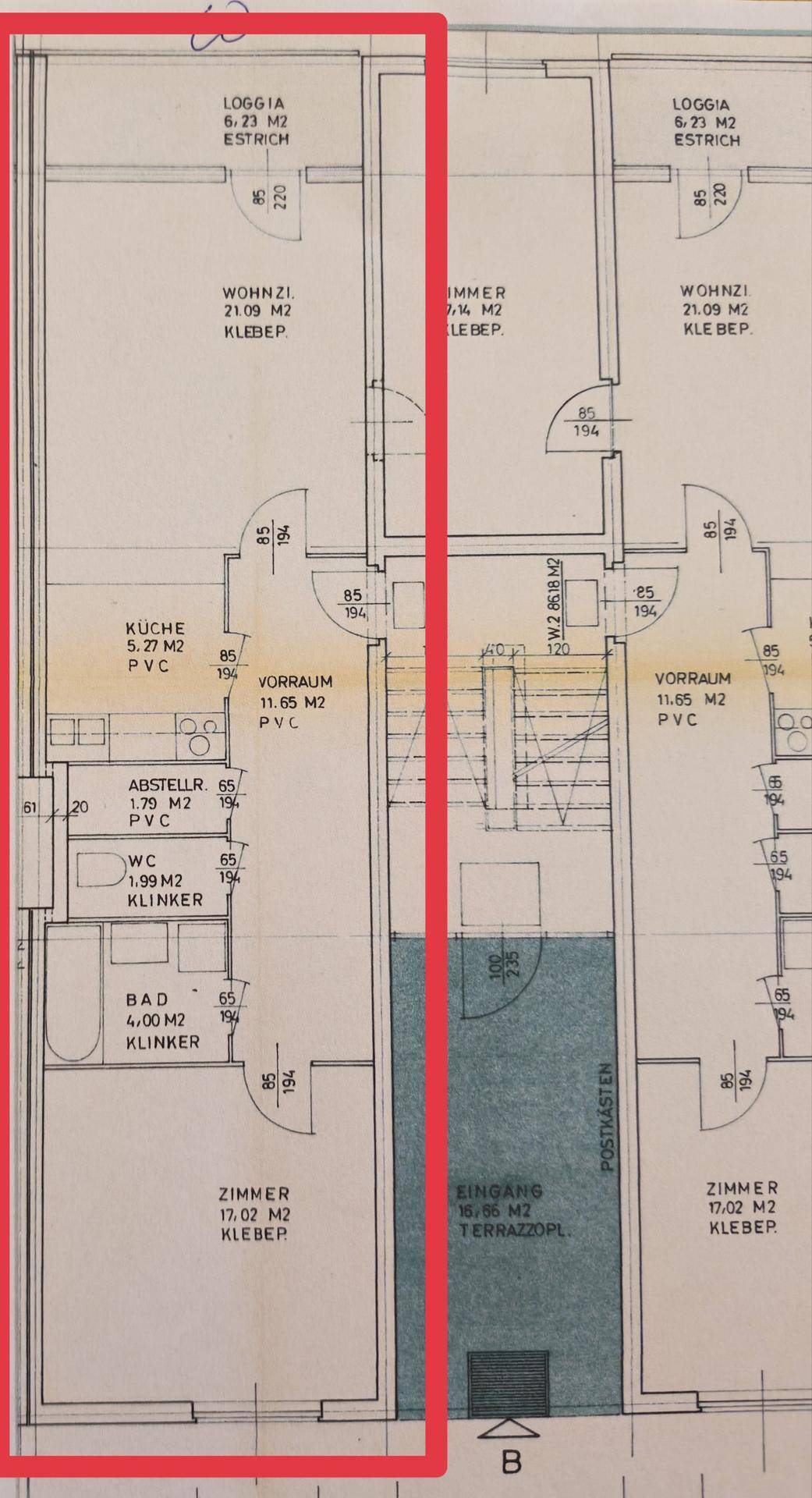 Grundrissplan einer Wohnung mit Loggia, Wohnzimmer, Küche und mehreren Zimmern.