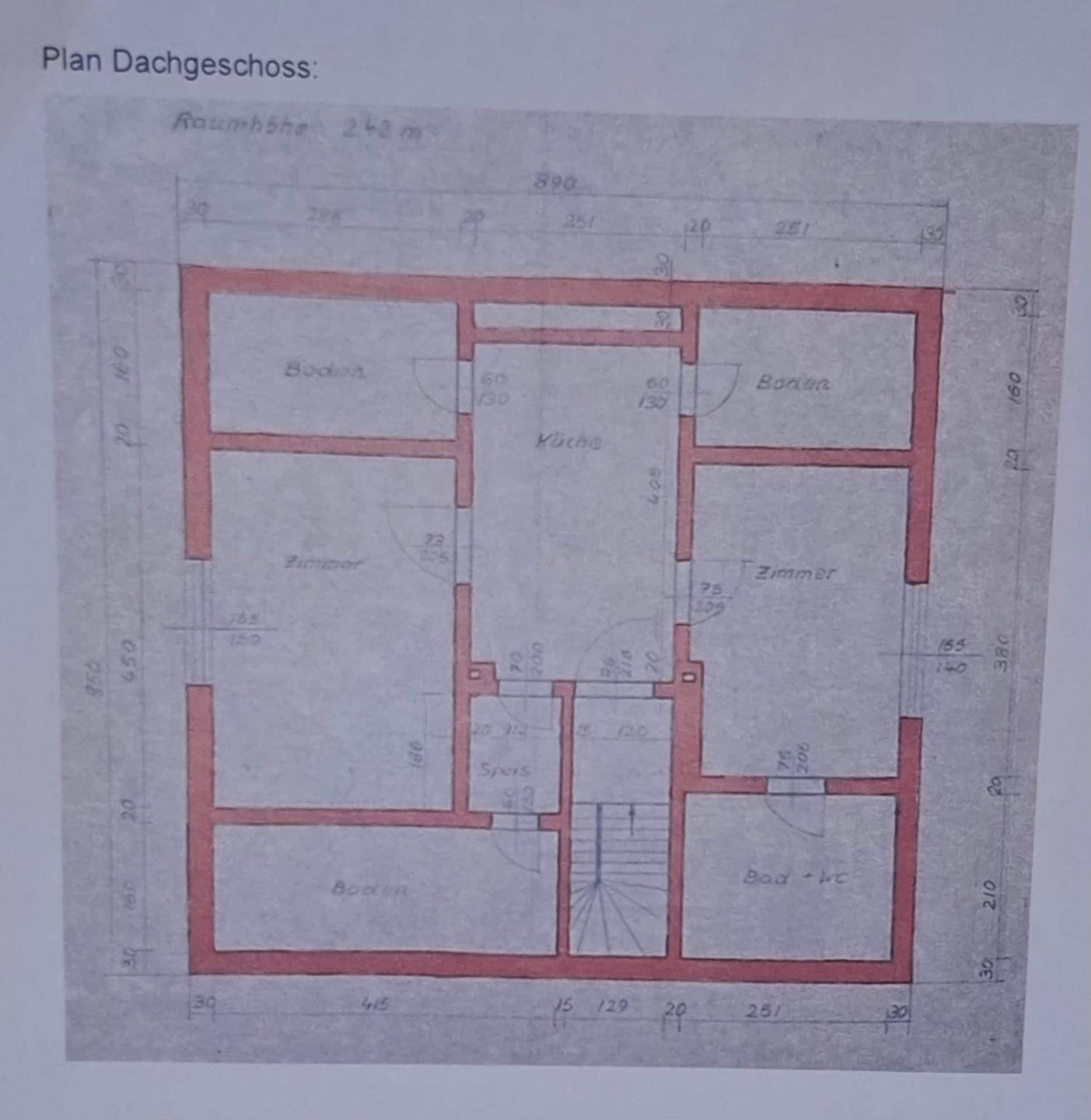 Grundriss des Dachgeschosses mit Aufteilung in Zimmer, Küche und Bad/WC.