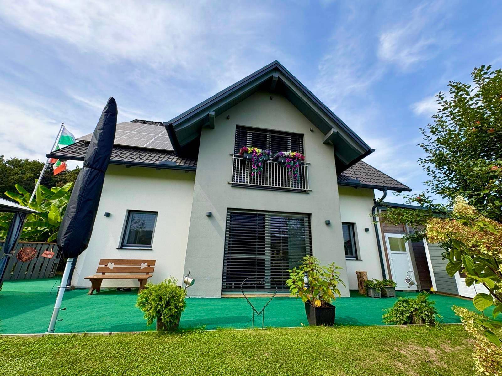 Casă, 118 m², teren 1017 m²