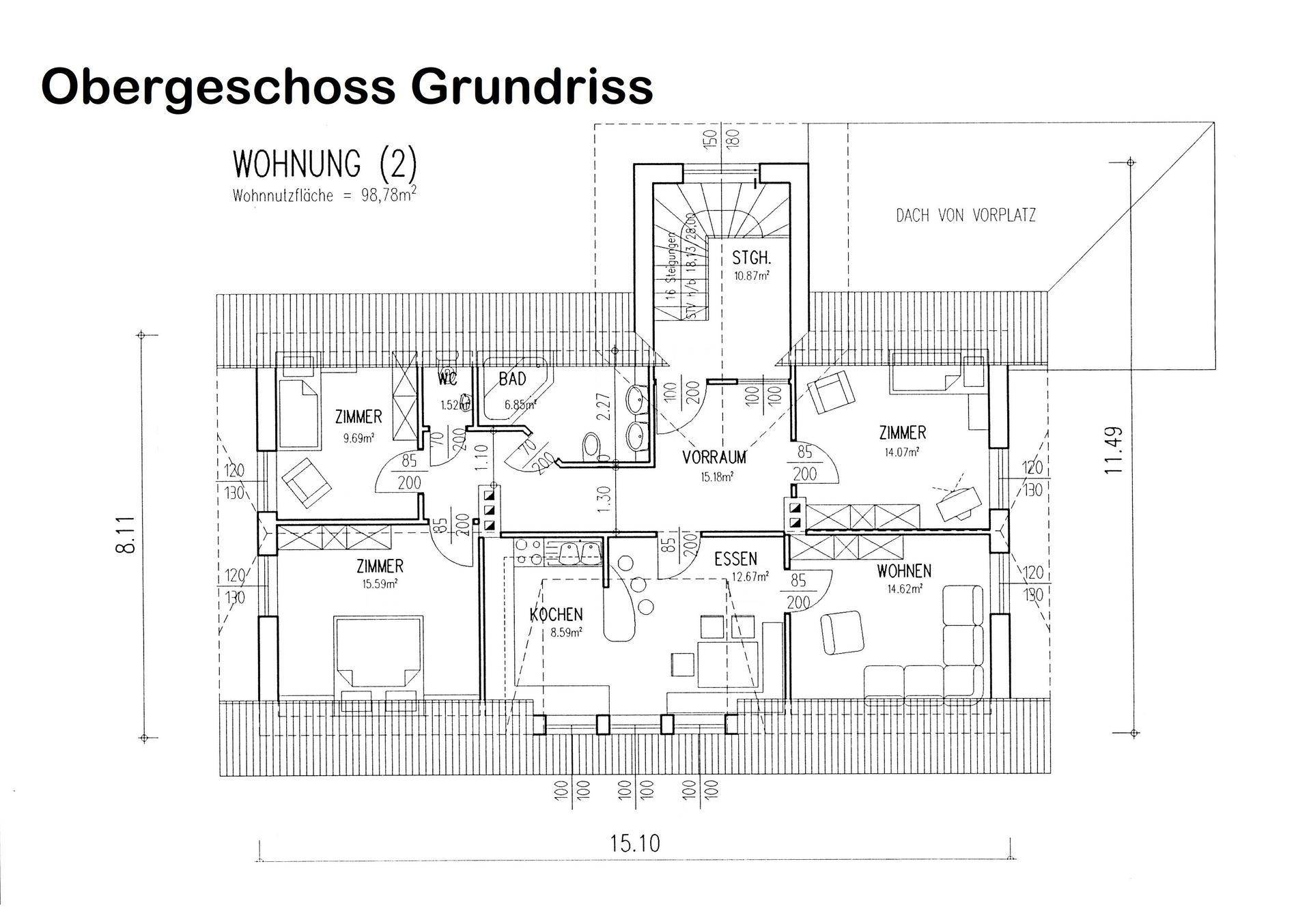 Grundriss des Obergeschosses mit Wohn-, Ess- und Schlafzimmern, Bad und WC.