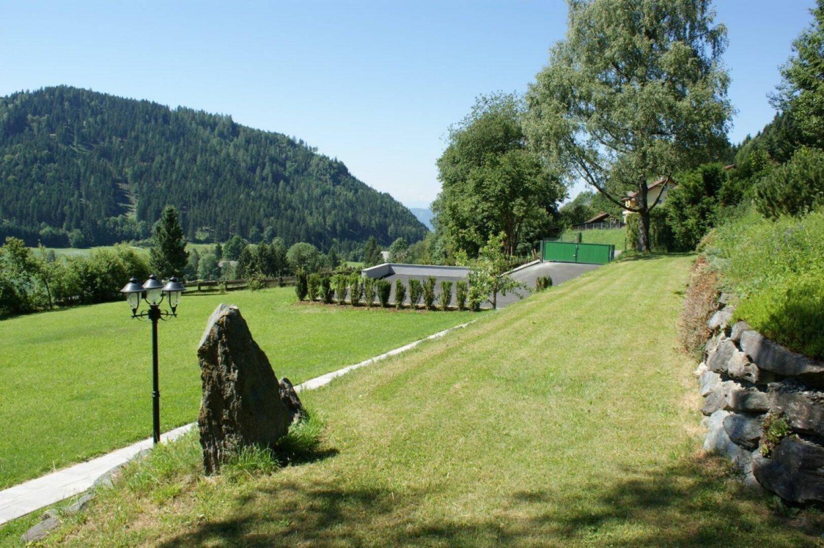 Weg zum Parkplatz