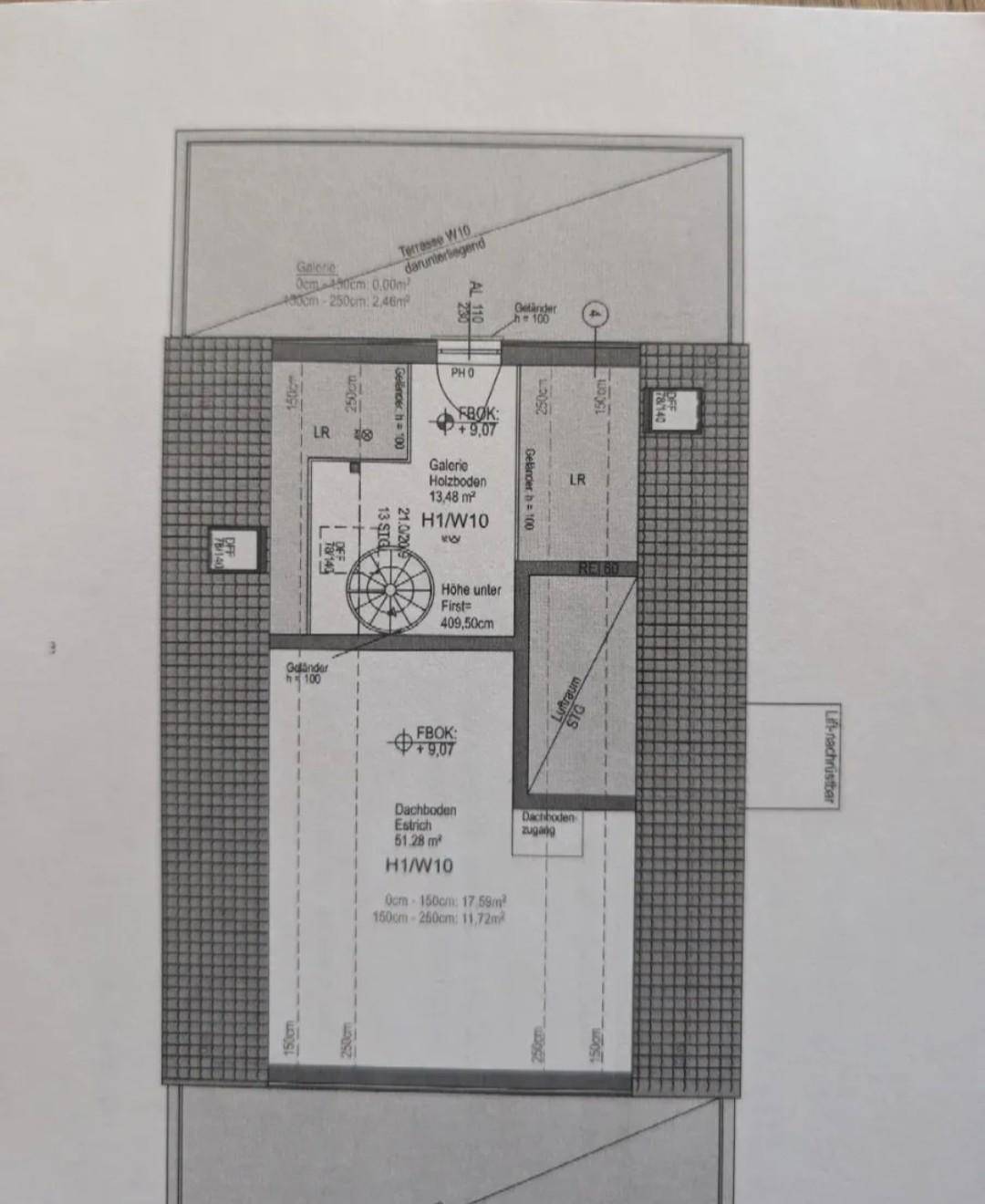 Grundriss des Dachgeschosses mit Galerie und Bereichen unter der Dachschräge.
