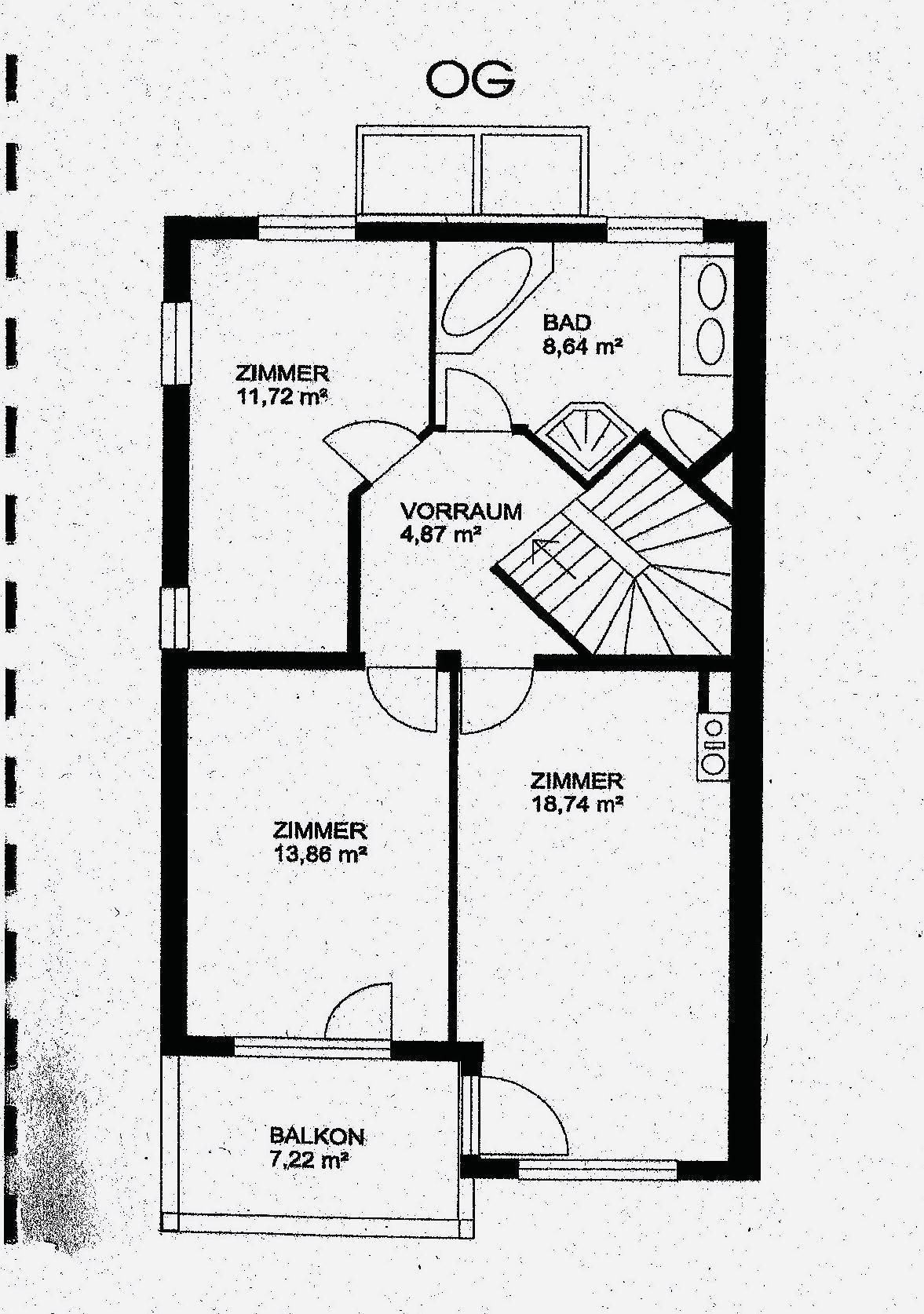 Grundriss des Obergeschosses mit Schlafzimmern, Bad und Balkon.