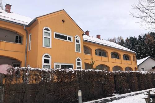 Charmante 4-Zimmer Wohnung mit Loggia und Grünblick in ruhiger Köflacher Siedlungslage! 