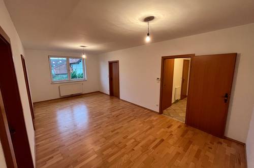PROVISION-AKTION! 2-Zimmer-Wohnung mit ca. 75m² in der Weinstadt Retz zu vermieten!