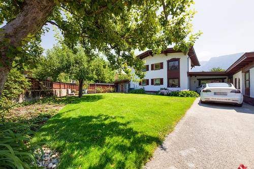 Niederndorf: Großzügiges Einfamilienhaus auf beinahe 1000m² Grundstück zu verkaufen.