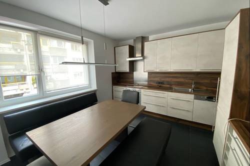 Sanierte 3 Zimmer-Wohnung im Zentrum von Linz