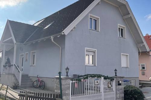 Schönes Haus für Großfamilie in Steinabrückl