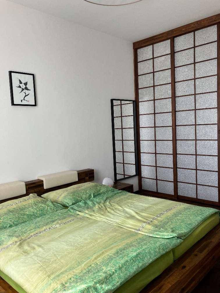 Schlafzimmer mit Shoji Wand