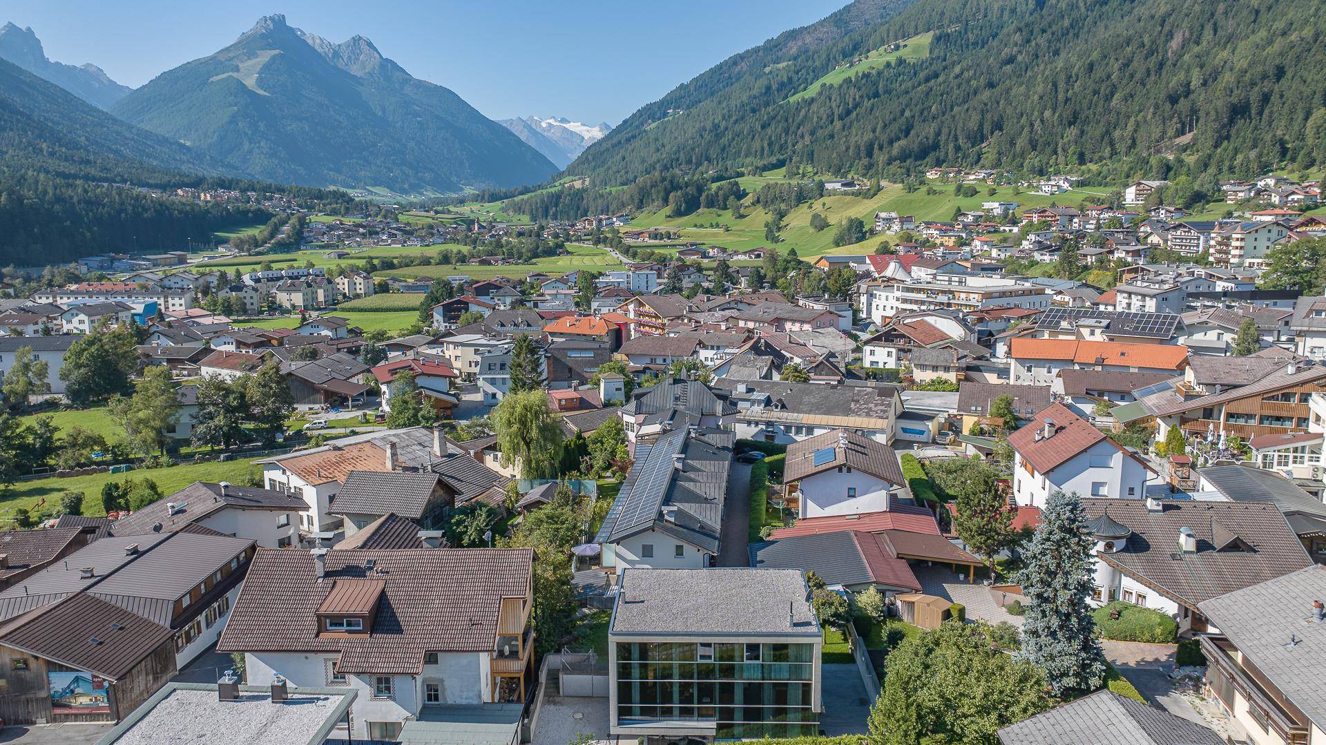 KITZIMMO-Exklusives Einfamilienhaus kaufen Immobilien Fulpmes Innsbruck.