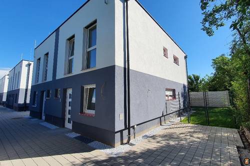 6 Doppelhaushälften in Matzendorf und Baugrundstück in Steinabrückl.