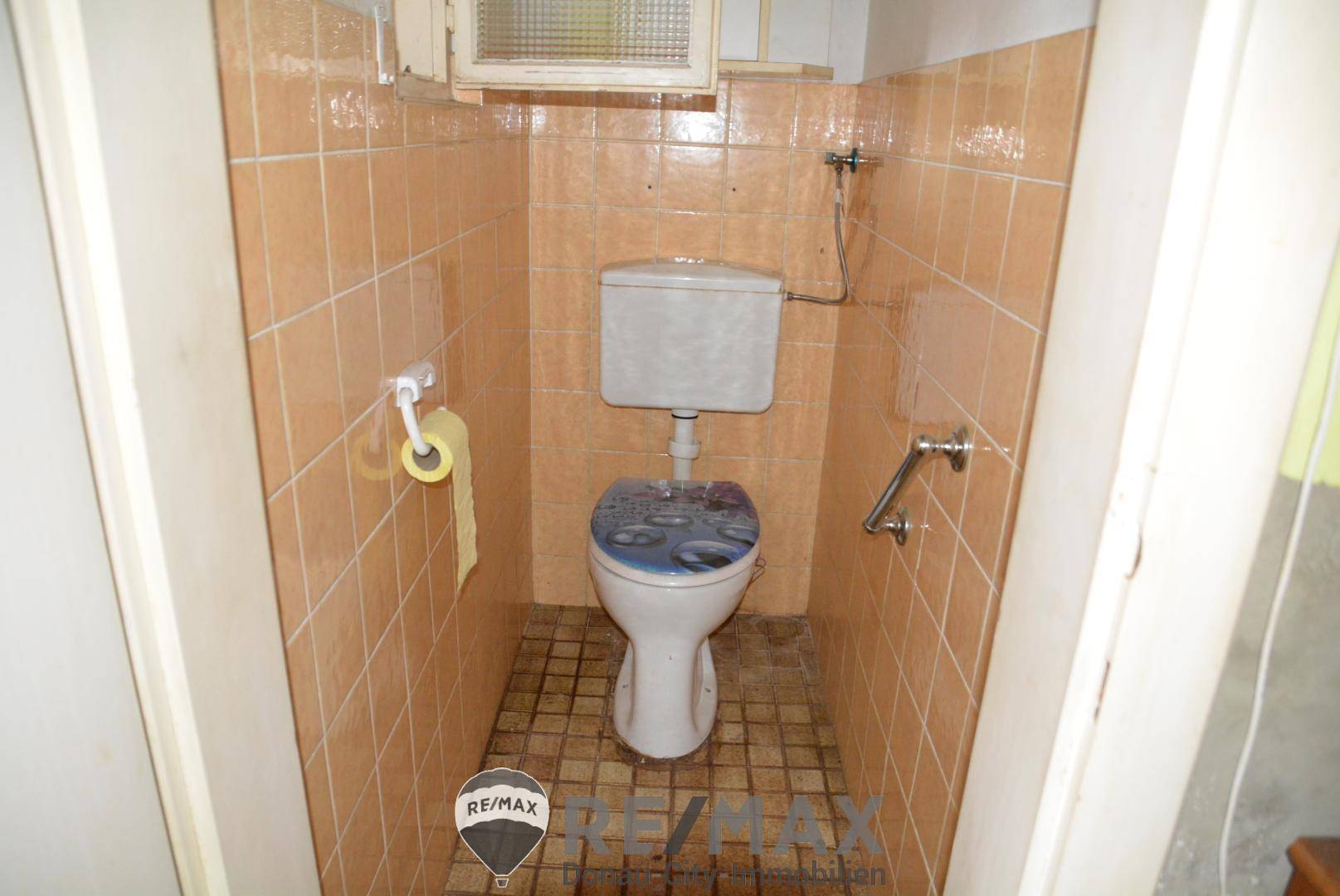 11. EFH 2000 Stockerau - WC