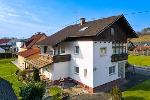 FAMILIENHIT - DELUXE - Ein-/Zweifamilienhaus mit 7 Zimmer und Garagengebäude in Sierninghofen