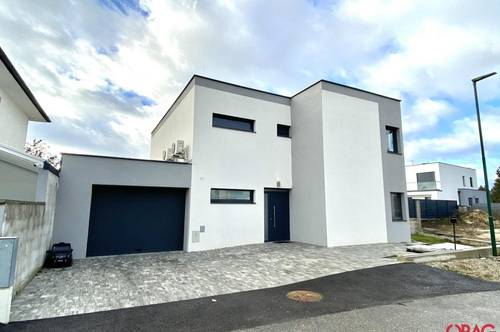 Modernes Einfamilienhaus mit hochwertiger Ausstattung + Garage + Pool in Sollenau zu verkaufen