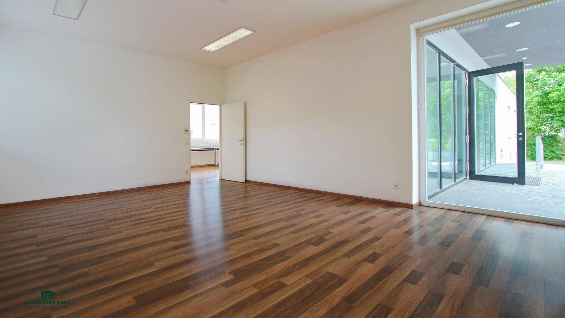 Büroetage in modernem Stadthaus in Salzburg-Nonntal - Provisionsfrei für den Käufer - Immobilienkanzlei Alexander Kurz