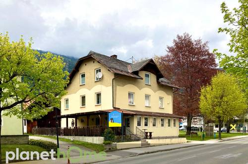 Ca. 300 m² großes Wohn- und Geschäftshaus mit Nebengebäude in begehrter Lage von Bodensdorf