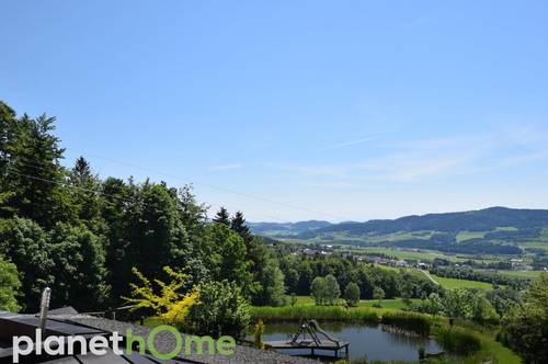 Luxuriöses Anwesen mit ca. 580 m² Wfl. und atemberaubender Aussicht im Herzen vom Böhmerwald 