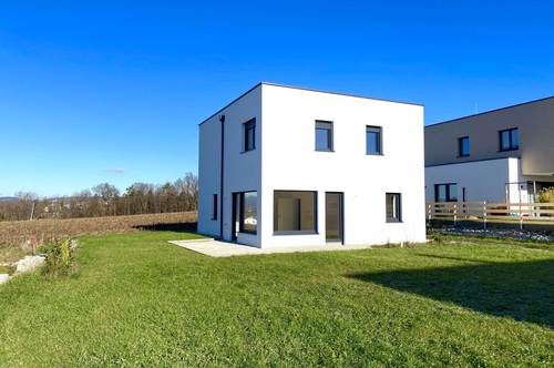 Schlüsselfertiges Einfamilienhaus mit großem Grundstück in TOP-Lage in Katsdorf