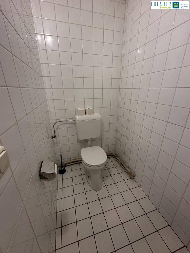 WC Herren (2)