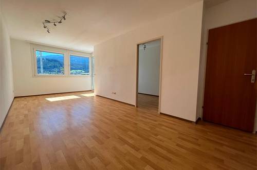 Innsbruck: Gut geschnittene 2-Zimmer-Wohnung mit Loggia!