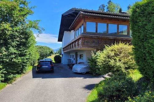 Tolles Haus mit Bergpanorama auf 1250m² großem Grundstück am Schellenberg in Feldkirch!