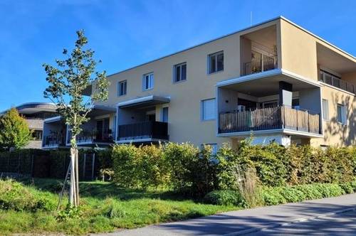 Neuwertige 2 Zimmer Wohnung mit großem Balkon und Tiefgaragenplatz in Dornbirn!