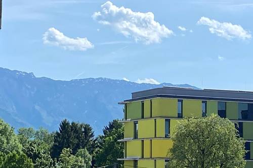 Salzburg Lehen: 2 exzellent geschnittene, sonnige 3-Zimmer-Wohnungen, 80 qm, große Balkone, Lift, barrierefrei