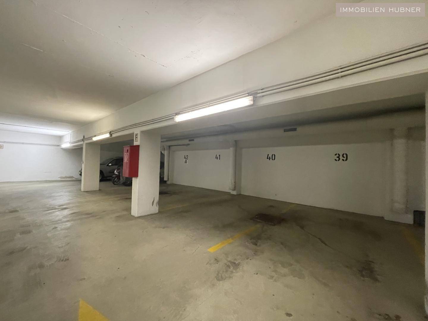 Garagenplätze (4)