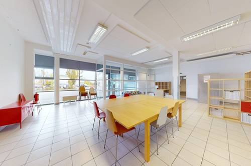 Super gelegenes Büro/Lager/Geschäftslokal - 234 m² - vielfältig nutzbar