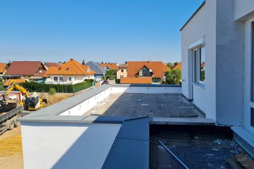 ERSTBEZUG: 2-Zimmer-Wohnung mit Dachterrasse in Rabensburg