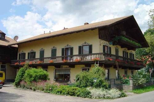 Kleine DG-Wohnung in Bauernhaus in St.Pantaleon/optimaler Lage im OÖ-Bayerischen Grenzraum