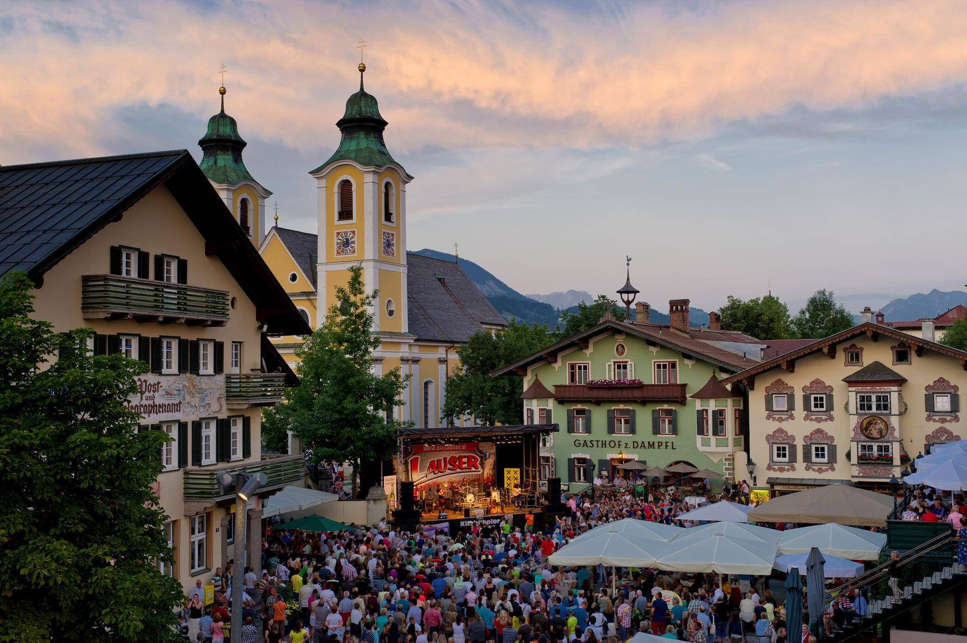 © Gerdl Franz / Abendstimmung in St. Johann in Tirol