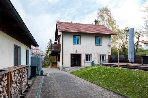 Einfamilienhaus mit viel Grund in Pichling
