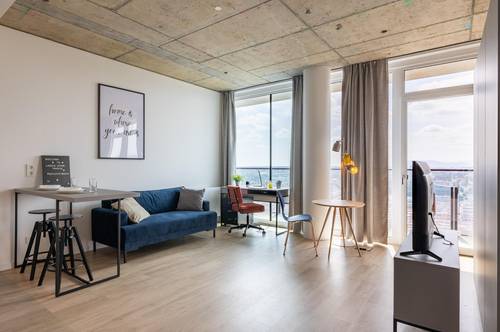Möbliertes Apartment über den Dächern von Wien mit großen Balkon - YOUNIQ Vienna TrIIIple