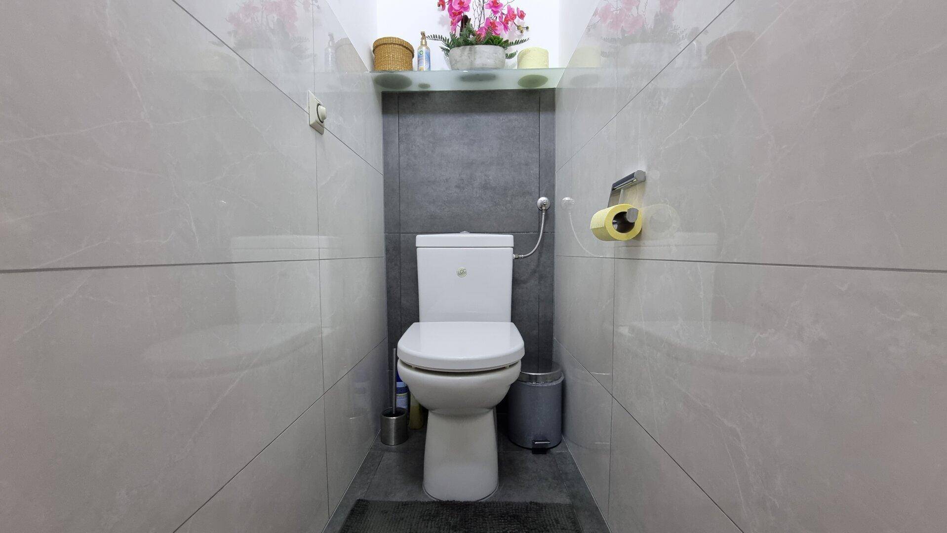 Kompagnon Immobilien Toilette